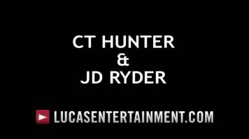 JD Ryder et CT Hunter profitent d'un flip fucking bareback